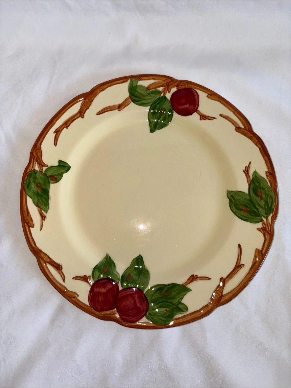 Franciscan Apple Dinner Plates Set of 4 Vintage 10.5” Hand Painted USA - As Is
